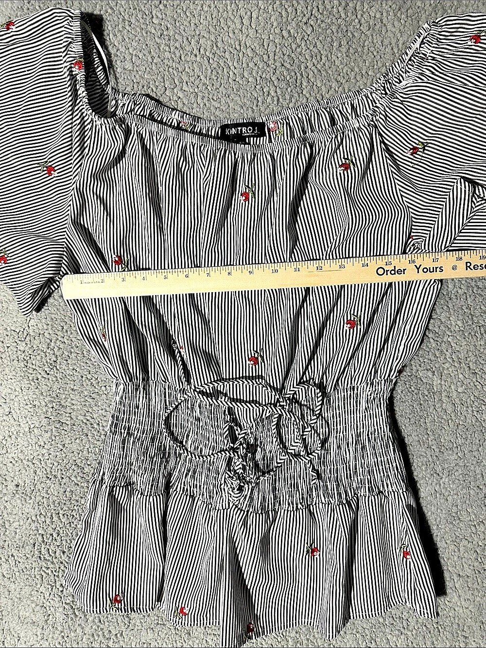 Kontrol Women’s 2X Black White Striped Rose Embroidered Smocked Peplum Top
